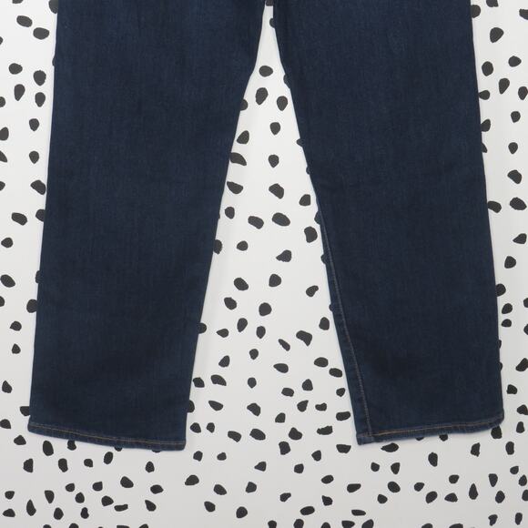 Levi’s Distressed Ribcage Straight Ankle Jeans - Picture 7 of 13